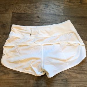 Lululemon size 4 speed short